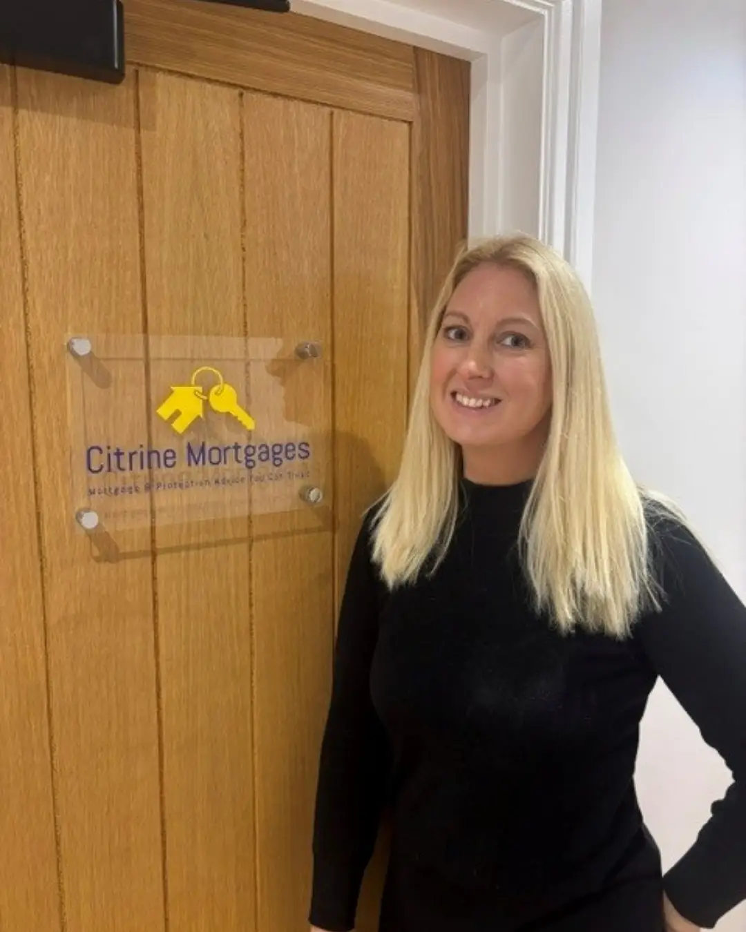 Citrine Mortgages - nicole - meet the team